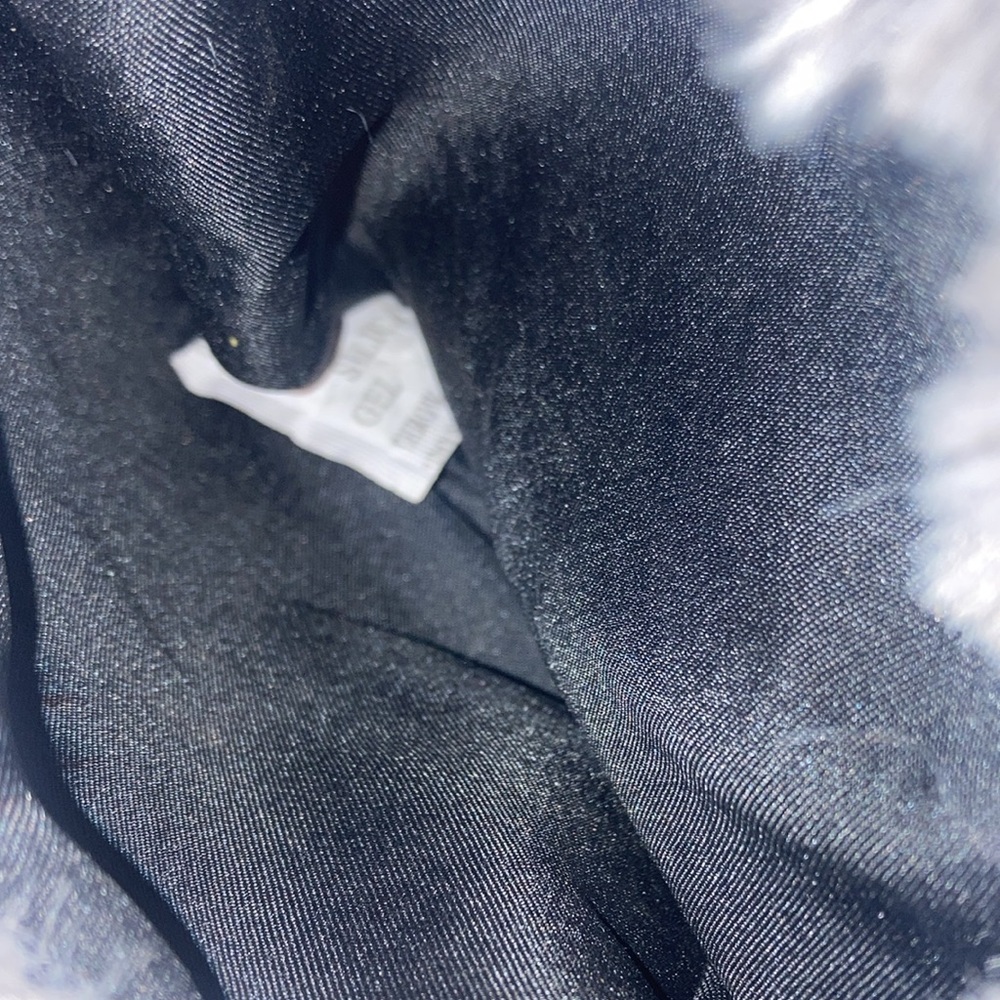 Gray Furry Handbag - Picture 3 of 3